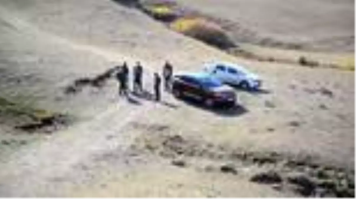 Iğdırlı ve Karslı dağcılar Rağbet Dağı'nın zirvesinden Azerbaycan'a destek verdi