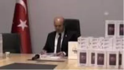 İhtiyaç sahibi öğrencilere 300 tablet bilgisayar dağıtıldı İhtiyaç sahibi öğrencilere 300 tablet bilgisayar dağıtıldı