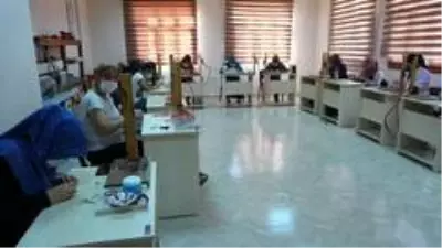 Son dakika haber! Kadınlar üretip ev ekonomilerine katkı sağlıyor Son dakika haber! Kadınlar üretip ev ekonomilerine katkı sağlıyor