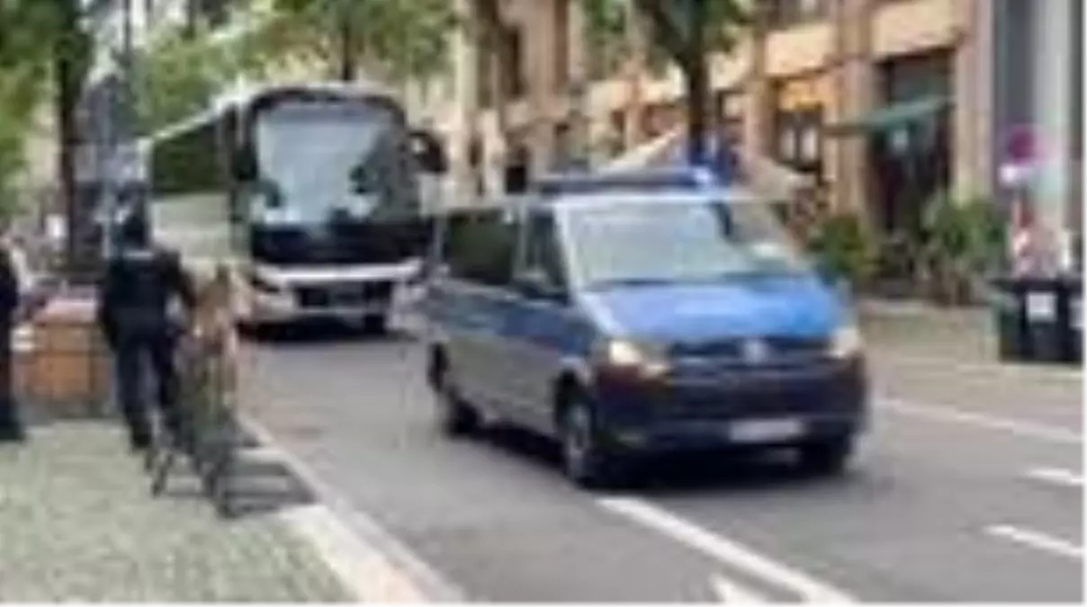 Medipol Başakşehir kafilesi Almanya'da