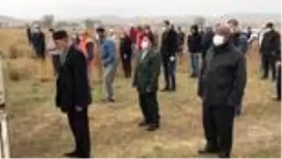 Milli voleybolcu Metin Toy'un babasının cenazesi, Kütahya'da toprağa verildi Milli voleybolcu Metin Toy'un babasının cenazesi, Kütahya'da toprağa verildi