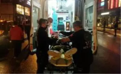 Motosiklet otomobille çarpıştı: 1 yaralı