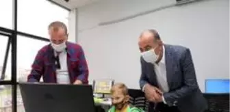 Hayri Türkyılmaz: Son dakika haber | Mudanya Belediyesi online eğitim ağını güçlendiriyor Hayri Türkyılmaz: Son dakika haber | Mudanya Belediyesi online eğitim ağını güçlendiriyor