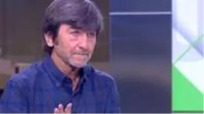 Rıdvan Dilmen'den Süper Lig kehaneti: Şampiyon, 4 hafta kala belli olur Rıdvan Dilmen'den Süper Lig kehaneti: Şampiyon, 4 hafta kala belli olur