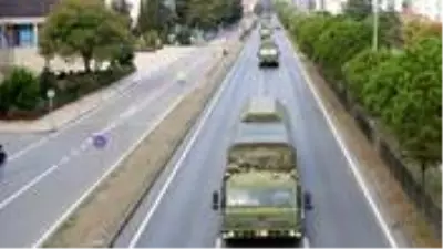 Ankara'da konuşlandırılmak üzere yola çıkan S-400'ler, Samsun'dan geçerken görüntülendi Ankara'da konuşlandırılmak üzere yola çıkan S-400'ler, Samsun'dan geçerken görüntülendi