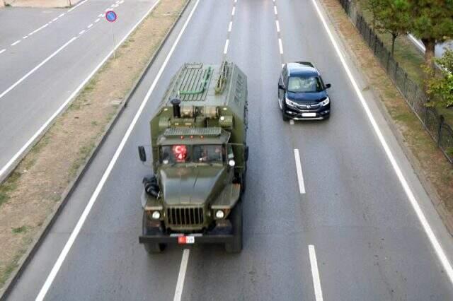 Sinop'ta test atışları yapılan S-400'lerin konvoyu Samsun'dan geçerken görüntülendi Sinop'ta test atışları yapılan S-400'lerin konvoyu Samsun'dan geçerken görüntülendi