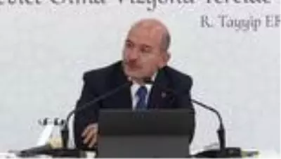 Son dakika haberleri! Soylu: '(Teröristlerin) Teslimden başka, bırakıp kaçmaktan başka bir çareleri yoktur' Son dakika haberleri! Soylu: '(Teröristlerin) Teslimden başka, bırakıp kaçmaktan başka bir çareleri yoktur'