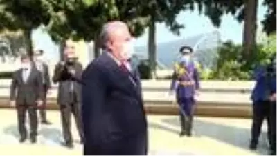 TBMM Başkanı Şentop'tan şehitlik ziyareti (2) TBMM Başkanı Şentop'tan şehitlik ziyareti (2)