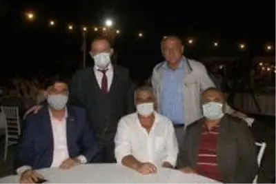 Yörükler Uzunoğlu'nun Kızının Düğünde Bir Araya Geldi Yörükler Uzunoğlu'nun Kızının Düğünde Bir Araya Geldi