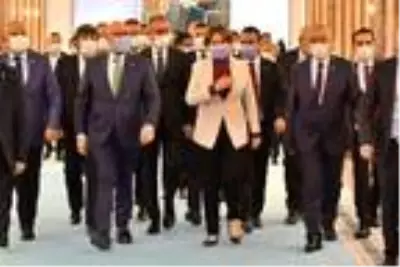 Akşener: Buğra Kavuncu, Özdağ'a iddialarını ispatlamak için imkan sunuyor Akşener: Buğra Kavuncu, Özdağ'a iddialarını ispatlamak için imkan sunuyor