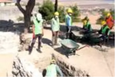 Amida Höyük'teki kazılarda 1800 yıllık kalorifer sistemi bulundu Amida Höyük'teki kazılarda 1800 yıllık kalorifer sistemi bulundu