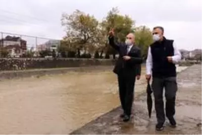 Düzce'deki Asar Suyu Deresi'nde peyzaj çalışmaları Düzce'deki Asar Suyu Deresi'nde peyzaj çalışmaları