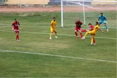 Son dakika haberleri: Bayburt Özel İdarespor, ligdeki ikinci galibiyetini alarak puanını 6'ya yükseltti