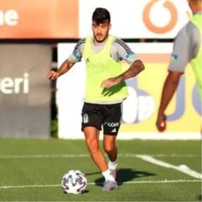 Beşiktaş'tan Ajdin Hasic ve Atakan Üner açıklaması Beşiktaş'tan Ajdin Hasic ve Atakan Üner açıklaması