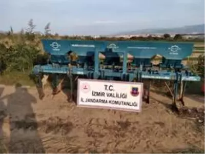 Son Dakika | Çalınan tarım aletleri çiftçilere teslim edildi Son Dakika | Çalınan tarım aletleri çiftçilere teslim edildi