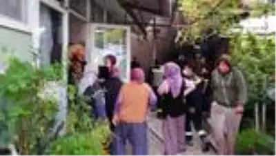 Çiftlikte çıkan yangın 3 saatte söndürüldü Çiftlikte çıkan yangın 3 saatte söndürüldü