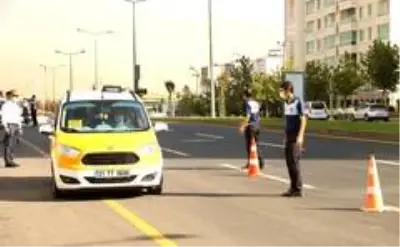 - Diyarbakır'da korona virüs denetimleri sürüyor - Diyarbakır'da korona virüs denetimleri sürüyor