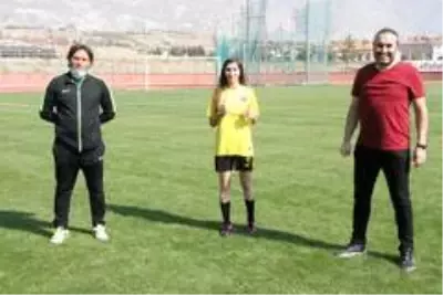 Erzincan Gençler Gücünde Milli takım sevinci yaşanıyor Erzincan Gençler Gücünde Milli takım sevinci yaşanıyor