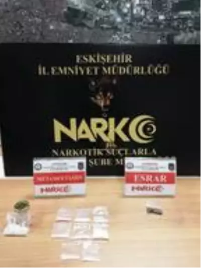 Son dakika haber! Eskişehir'de uyuşturucu operasyonu: 7 gözaltı Son dakika haber! Eskişehir'de uyuşturucu operasyonu: 7 gözaltı