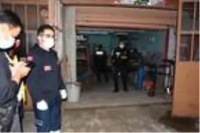 Fleks makinesiyle boynunu kesen işçi feci şekilde can verdi Fleks makinesiyle boynunu kesen işçi feci şekilde can verdi