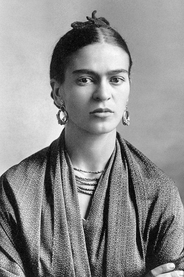 Frida Kahlo sözleri? Frida Kahlo eserleri? Frida Kahlo kimdir? Frida Kahlo tabloları? Frida Kahlo nereli?