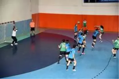 Görele Belediyespor, Kadınlar Hentbol Süper Ligi'nde ilk galibiyetini aldı Görele Belediyespor, Kadınlar Hentbol Süper Ligi'nde ilk galibiyetini aldı