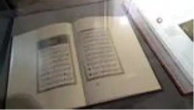 Hattat Ahmet Şemseddin Karahisari Türk İslam Sanatları Galerisi açıldı Hattat Ahmet Şemseddin Karahisari Türk İslam Sanatları Galerisi açıldı