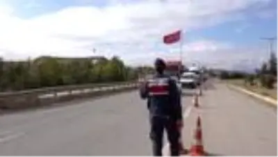 'Kilit kavşak' Kırıkkale'de Kovid-19 denetimi yapıldı 'Kilit kavşak' Kırıkkale'de Kovid-19 denetimi yapıldı