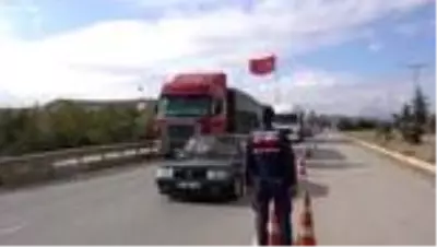 'Kilit kavşak' Kırıkkale'de Kovid-19 denetimi yapıldı 'Kilit kavşak' Kırıkkale'de Kovid-19 denetimi yapıldı