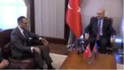 Kurtulmuş: 'Savaş suçu işleyen Ermenistan tarafıdır' Kurtulmuş: 'Savaş suçu işleyen Ermenistan tarafıdır'