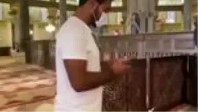 Mescid-i Aksa'yı ziyaret eden BAE heyeti kovuldu Mescid-i Aksa'yı ziyaret eden BAE heyeti kovuldu