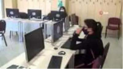 Muğla BİLSEM'in eğitim robotu 'Muğla Bot' tamamlandı Muğla BİLSEM'in eğitim robotu 'Muğla Bot' tamamlandı