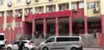 Suriye: Son dakika haber... Kocaeli'de PKK'ya yönelik operasyonda yakalanan 4 şüpheli tutuklandı Suriye: Son dakika haber... Kocaeli'de PKK'ya yönelik operasyonda yakalanan 4 şüpheli tutuklandı