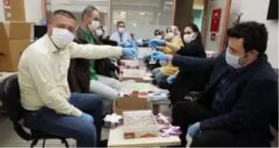 Afyonkarahisar lokumu 81 ildeki 81 okula gönderildi Afyonkarahisar lokumu 81 ildeki 81 okula gönderildi