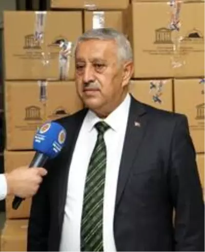 Afyonkarahisar lokumu 81 ildeki 81 okula gönderildi Afyonkarahisar lokumu 81 ildeki 81 okula gönderildi
