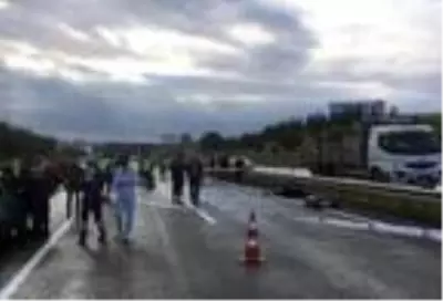 Trafiğe kapalı yolda otomobil motosikletle çarpıştı: 1 ölü,1 yaralı Trafiğe kapalı yolda otomobil motosikletle çarpıştı: 1 ölü,1 yaralı