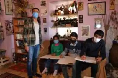 Son dakika haberi... Trafik kazasıyla hayatı değişen üniversite öğrencisi köy çocuklarına umut oluyor Son dakika haberi... Trafik kazasıyla hayatı değişen üniversite öğrencisi köy çocuklarına umut oluyor