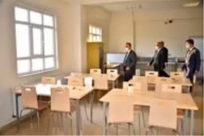 Vali Hüseyin Öner, Merkez Yatılı Erkek Kuran Kursunu ziyaret etti Vali Hüseyin Öner, Merkez Yatılı Erkek Kuran Kursunu ziyaret etti