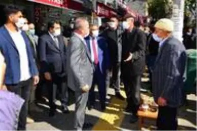 Vali Hüseyin Öner, 'Sağlık İçin Hepimiz İçin' sloganıyla kafe, çay ocağı ve restoranlarda Koronavirüs denetimine katıldı