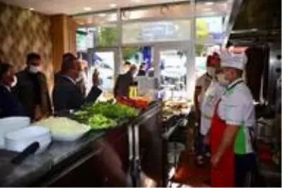 Vali Hüseyin Öner, 'Sağlık İçin Hepimiz İçin' sloganıyla kafe, çay ocağı ve restoranlarda Koronavirüs denetimine katıldı