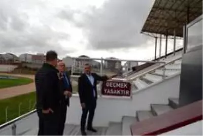 17 Eylül Stadı 3 milyon TL'ye yenileniyor 17 Eylül Stadı 3 milyon TL'ye yenileniyor