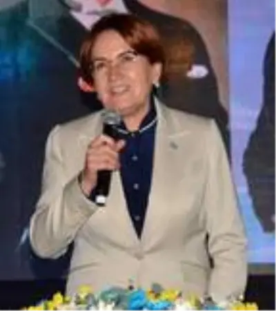 Son dakika: Akşener: Mahkeme karar verecek, akla kara ayrılacak (3) Son dakika: Akşener: Mahkeme karar verecek, akla kara ayrılacak (3)