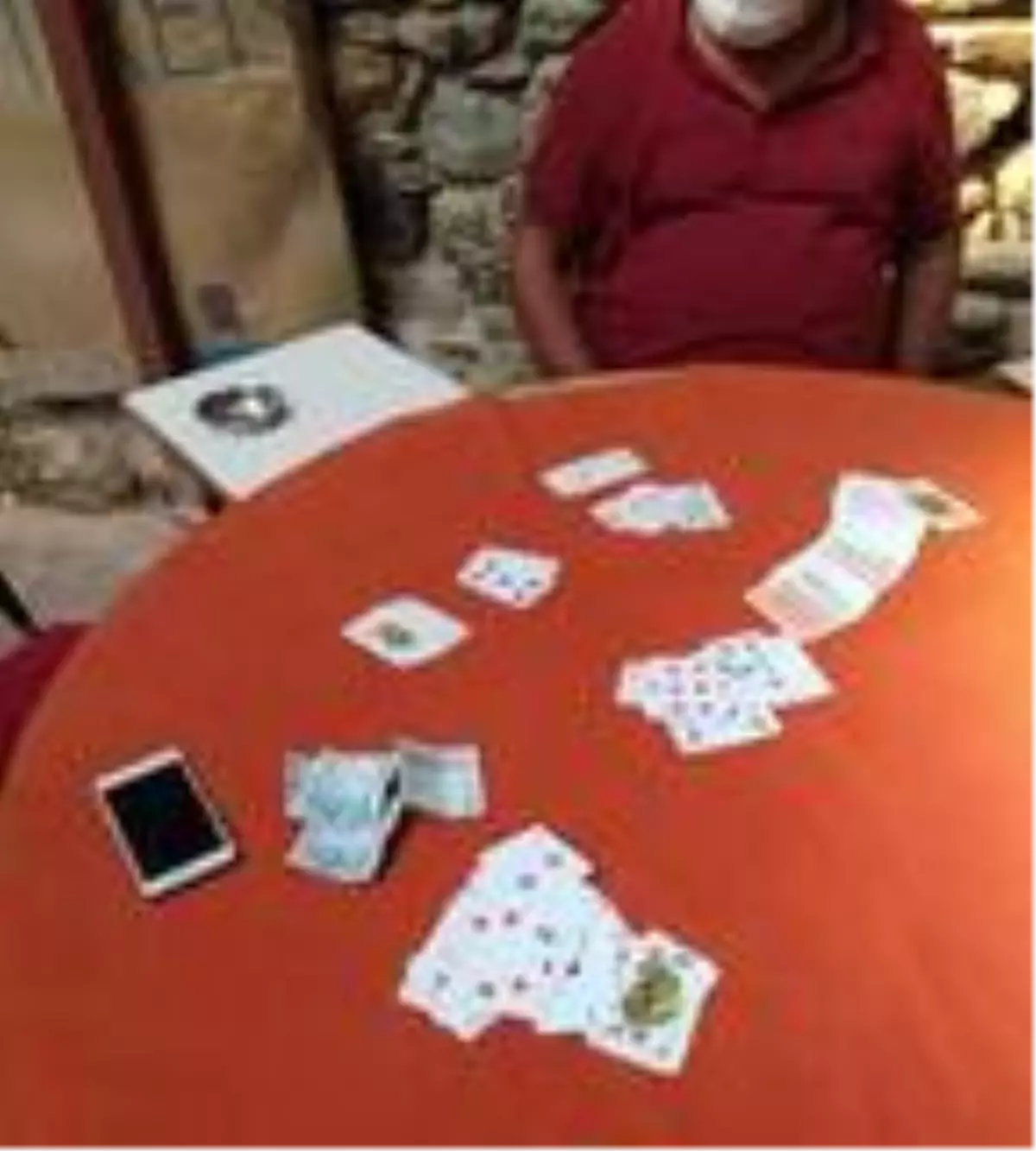 Alaşehir'de kumar oynayan 5 kişiye 6 bin 125 TL ceza