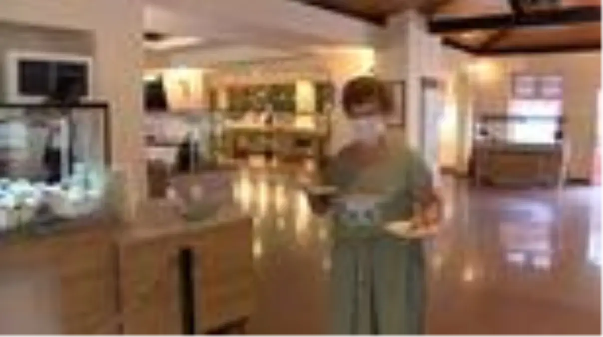 Antalya'da turistlerin büyük çoğunluğu Kemer'i tercih etti