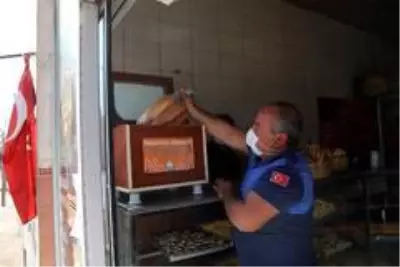 'Askıda ekmek projesi' Oğuzeli'nde devam ediyor 'Askıda ekmek projesi' Oğuzeli'nde devam ediyor