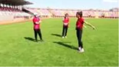 Balkan üçüncüsü 16 yaşındaki milli atletin hedefi 2024 Olimpiyatları'nda altın madalya Balkan üçüncüsü 16 yaşındaki milli atletin hedefi 2024 Olimpiyatları'nda altın madalya
