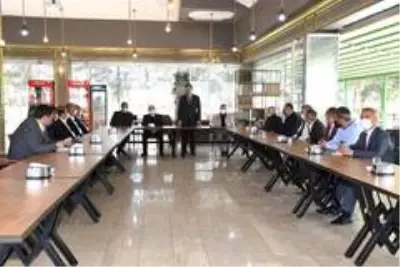 Başkan Asya mahalle muhtarlarıyla bir araya geldi Başkan Asya mahalle muhtarlarıyla bir araya geldi