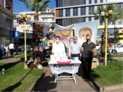 BBP Kdz. Ereğli'de vatandaşlara 7 bin adet maske dağıttı BBP Kdz. Ereğli'de vatandaşlara 7 bin adet maske dağıttı