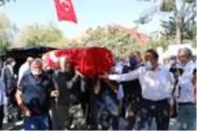 Bekir Coşkun, son yolculuğuna uğurlandı Bekir Coşkun, son yolculuğuna uğurlandı