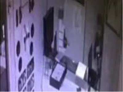 Duvarı delip girdikleri iş yerinden hırsızlık yapan 4 şüpheli böyle yakalandı Duvarı delip girdikleri iş yerinden hırsızlık yapan 4 şüpheli böyle yakalandı